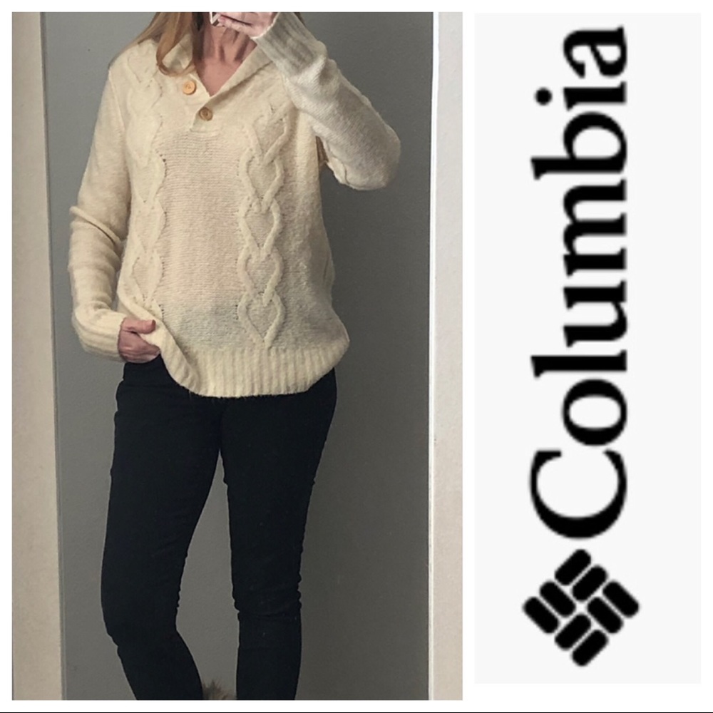 Columbia Button Collar Pullover Sweater